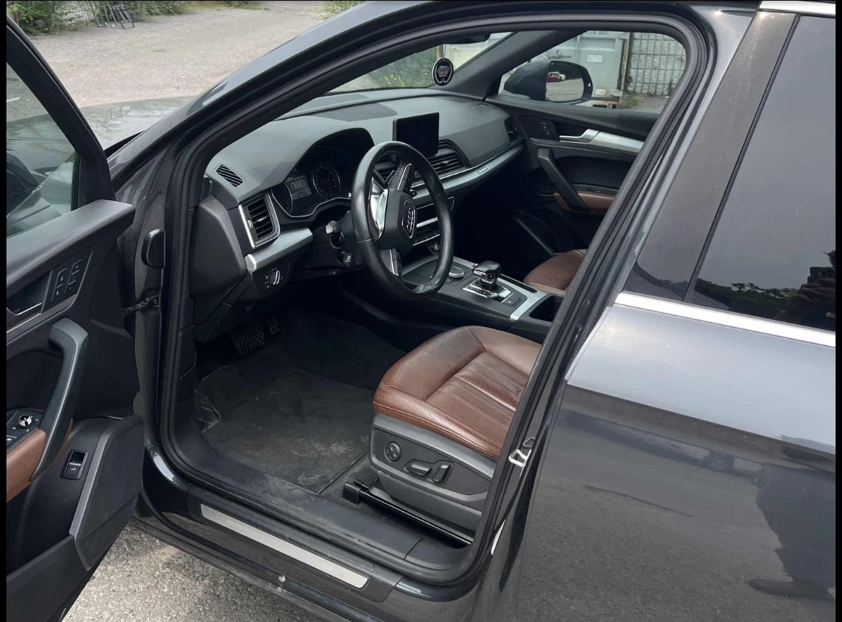Audi Q5 * KOMFORT* CARFAX*  - изображение 8
