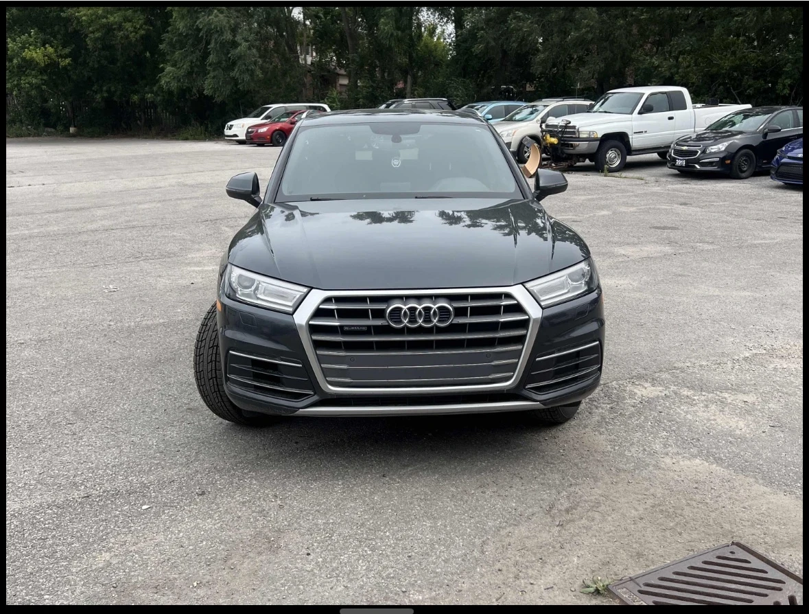 Audi Q5 * KOMFORT* CARFAX*  - изображение 2