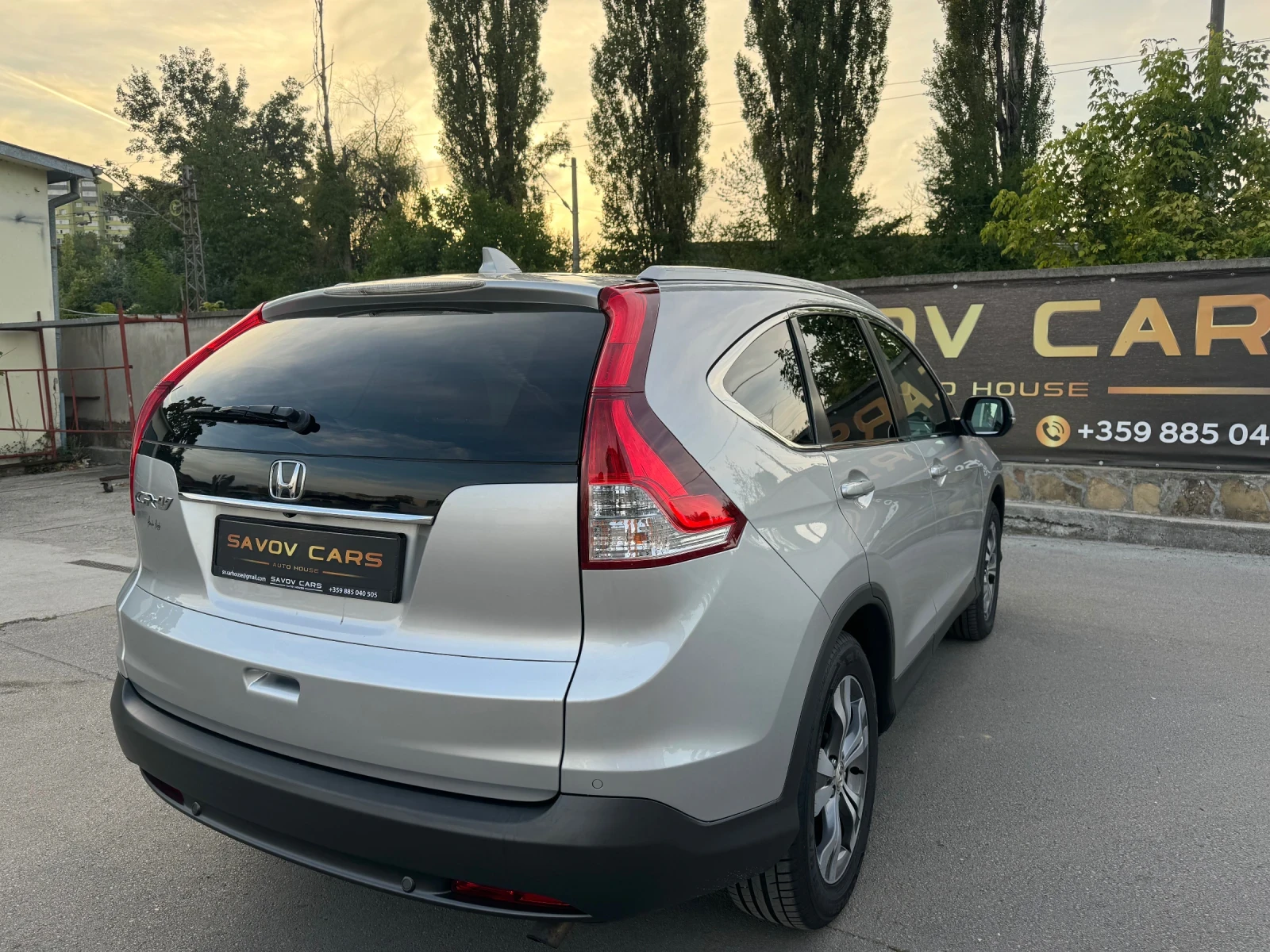 Honda Cr-v 2.0/155кс/4х4/сервизна история/ШВЕЙЦАРИЯ! - изображение 4