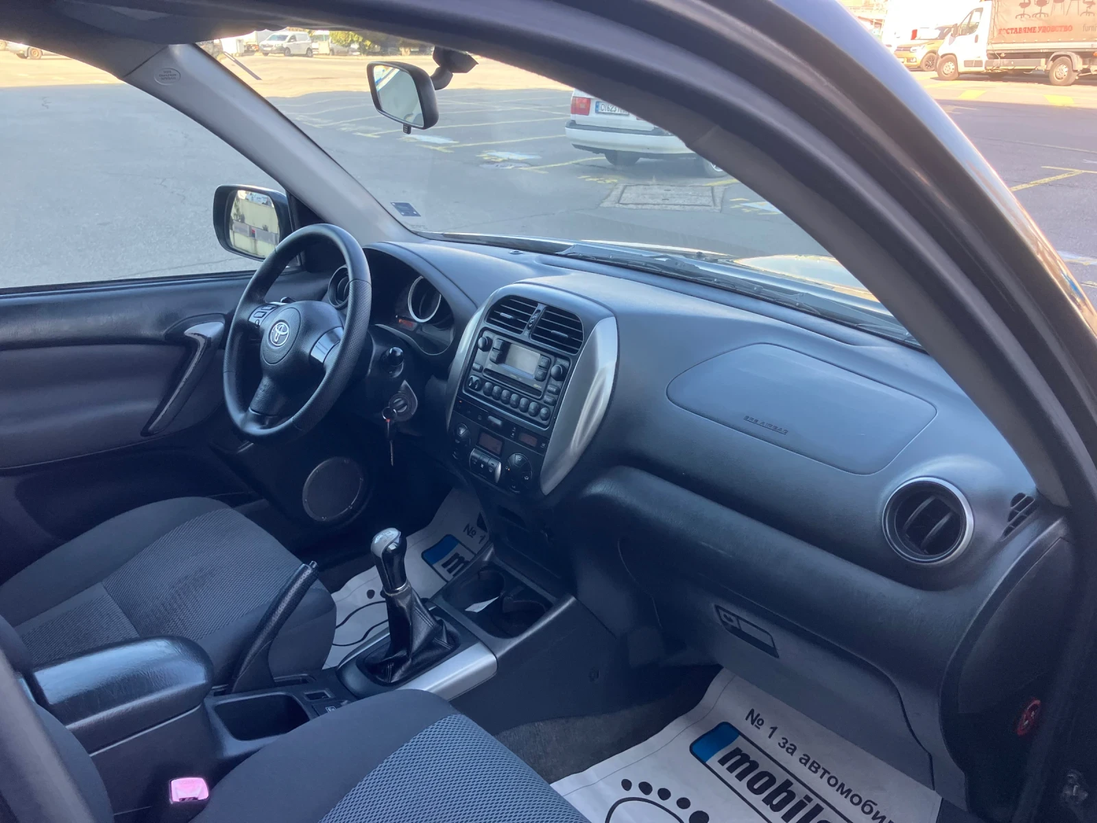 Toyota Rav4 2.0D-4D-115k.c, снимка 10 - Автомобили и джипове - 53856500