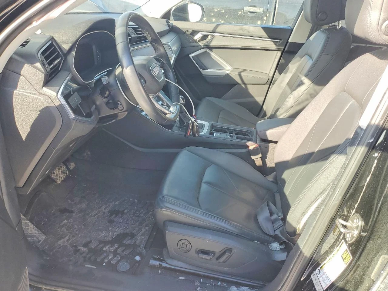 Audi Q3 PREMIUM PLUS S LINE 45 | ДИГИТАЛНО ТАБЛО| ПАНОРАМА, снимка 7 - Автомобили и джипове - 54077051