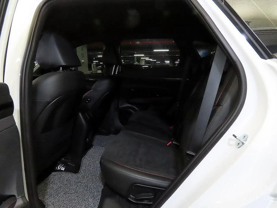 Hyundai Tucson, снимка 7 - Автомобили и джипове - 54633228