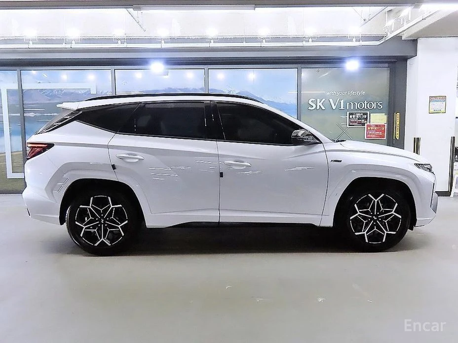 Hyundai Tucson, снимка 3 - Автомобили и джипове - 54633228