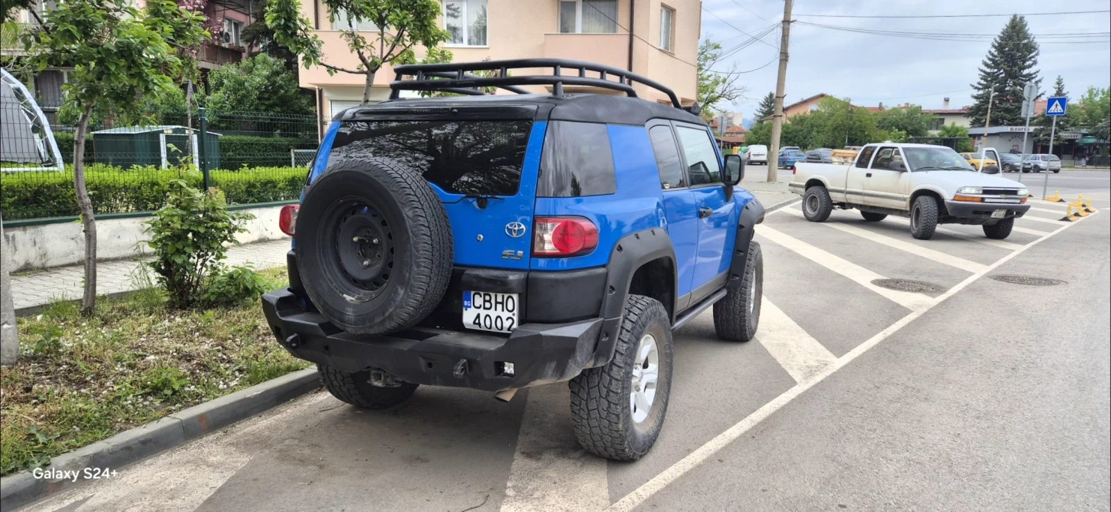 Toyota Fj cruiser, снимка 3 - Автомобили и джипове - 55005653