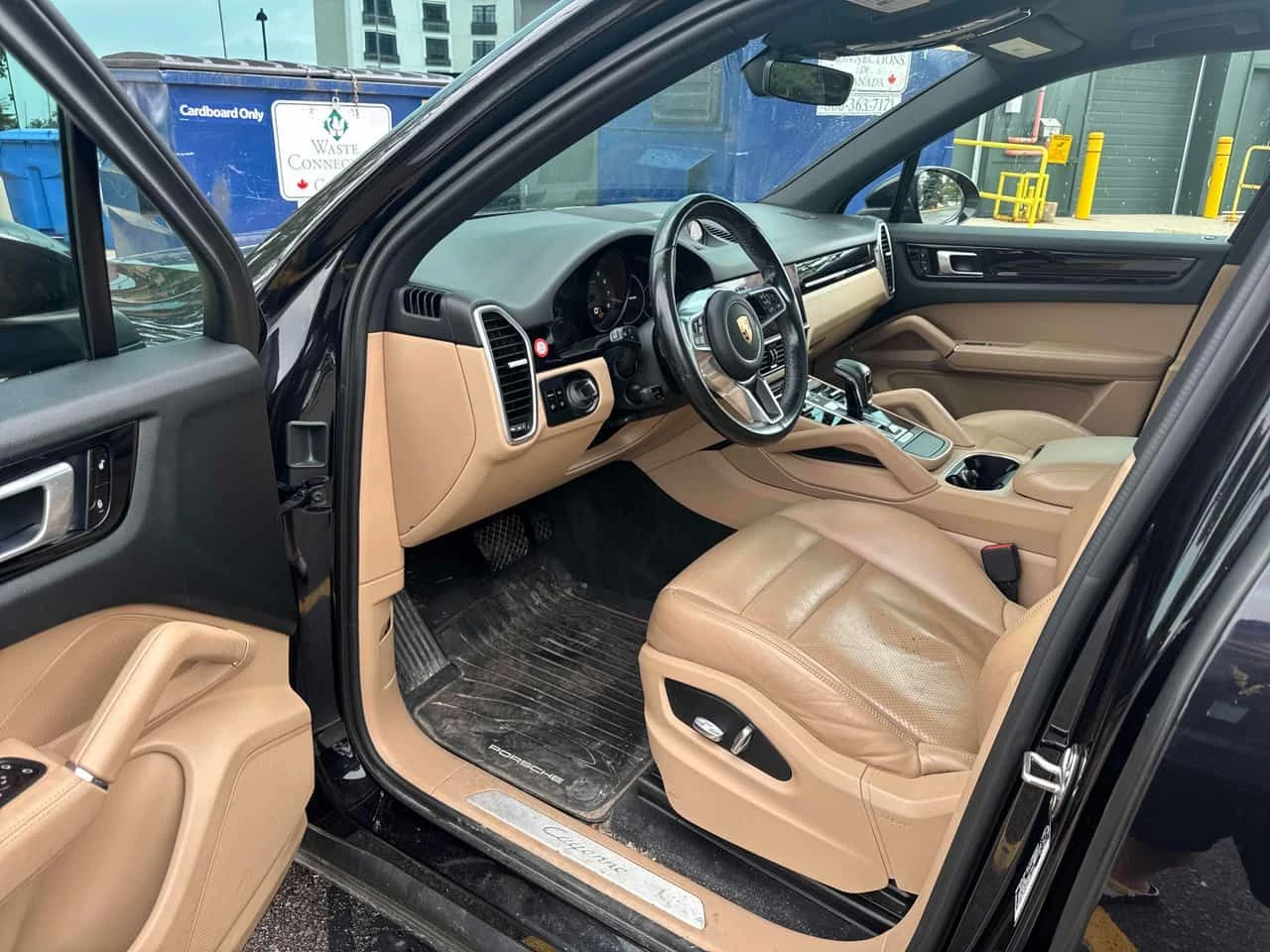 Porsche Cayenne | ПОДГРЕВ | ПАНОРАМА | ДВА КЛЮЧА | , снимка 5 - Автомобили и джипове - 55167642
