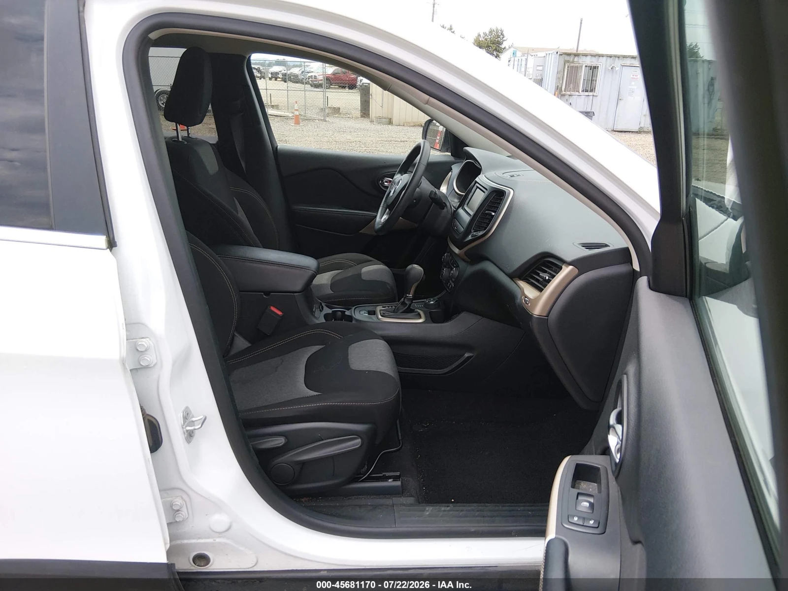 Jeep Cherokee | Mobile.bg � ����������� 12