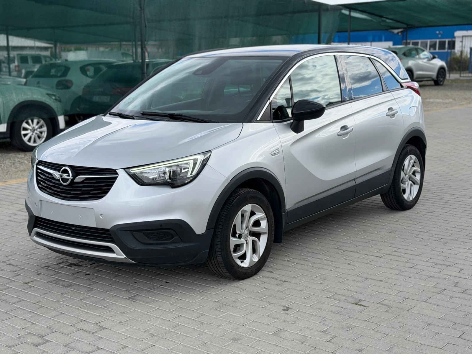 Opel Crossland X 1.2turbo/110hp/ NAVI/ Automatic/, снимка 3 - Автомобили и джипове - 56108525