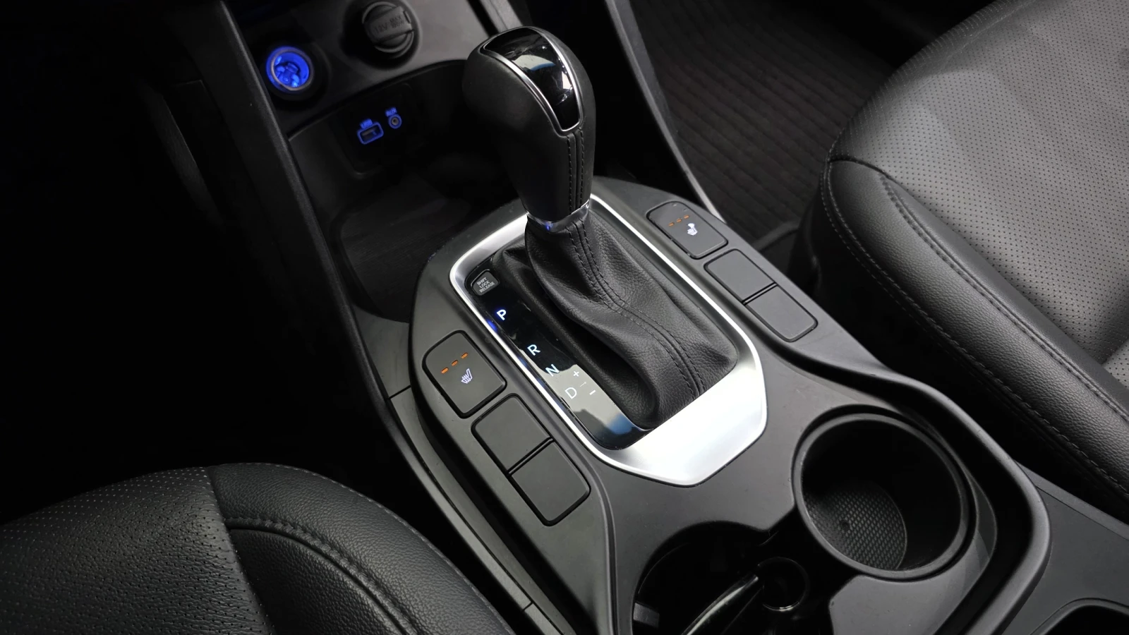 Hyundai Santa fe Diesel 2.2 2WD Premium autogeorge.com, снимка 13 - Автомобили и джипове - 56125261