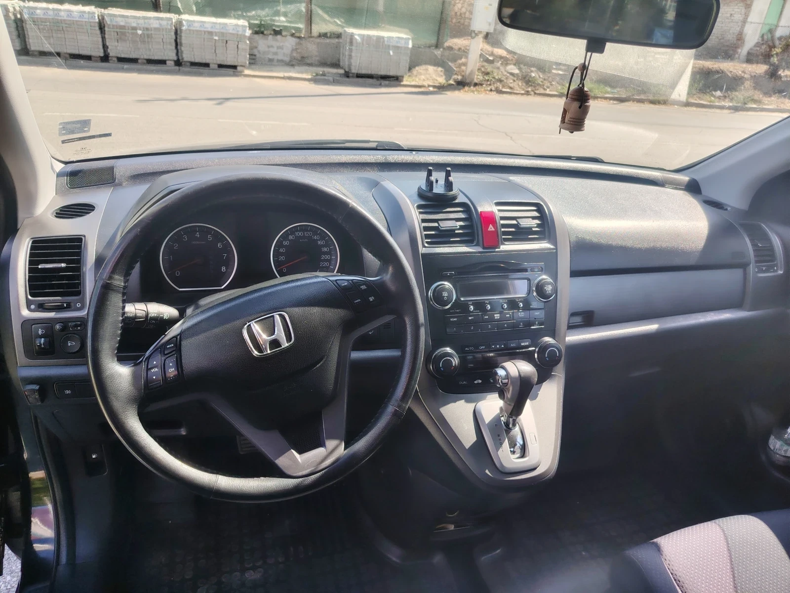 Honda Cr-v 2.0i 150 кс, снимка 8 - Автомобили и джипове - 56140599
