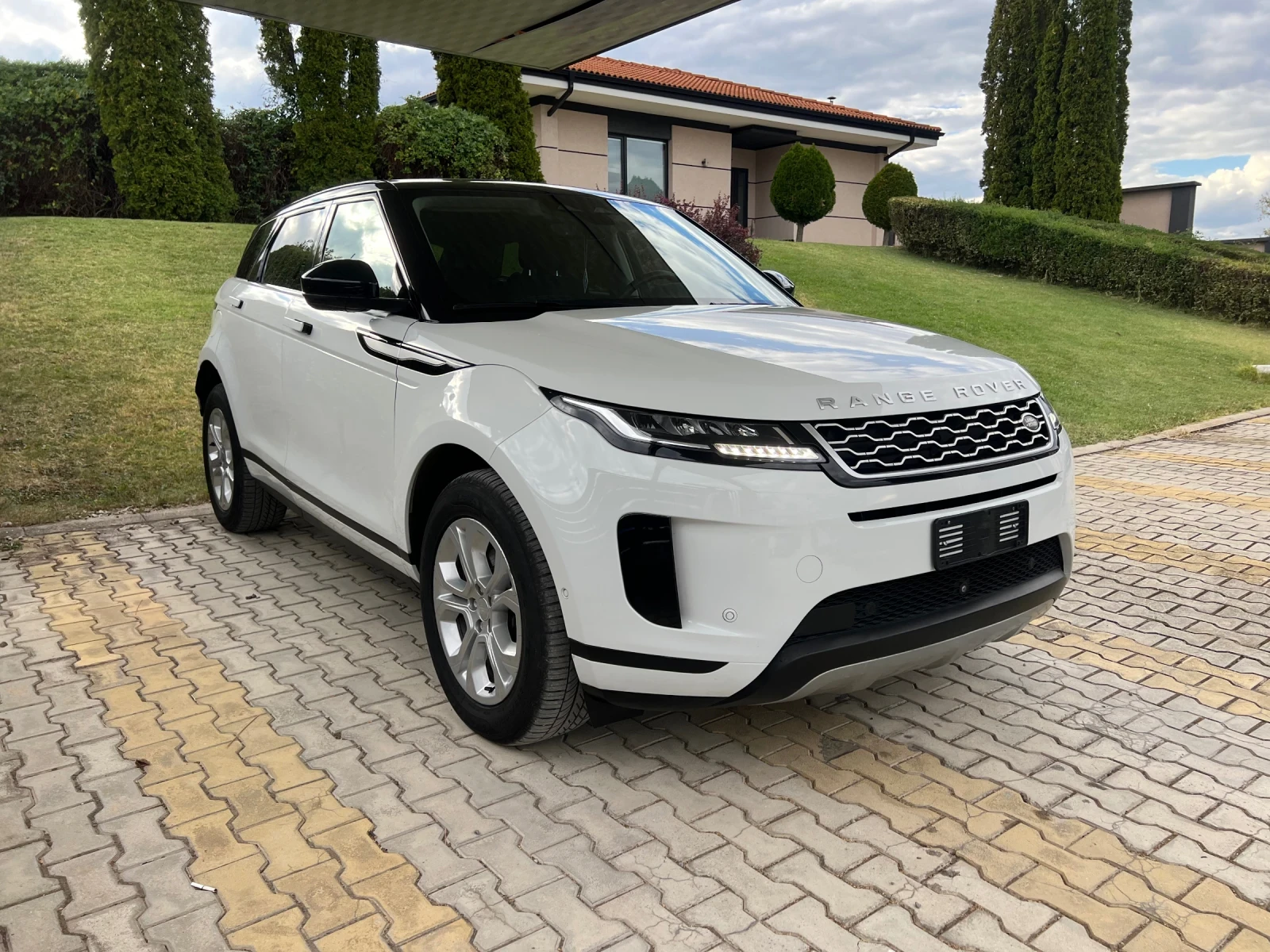Land Rover Evoque 2.0D Plug in Hybrid AWD 