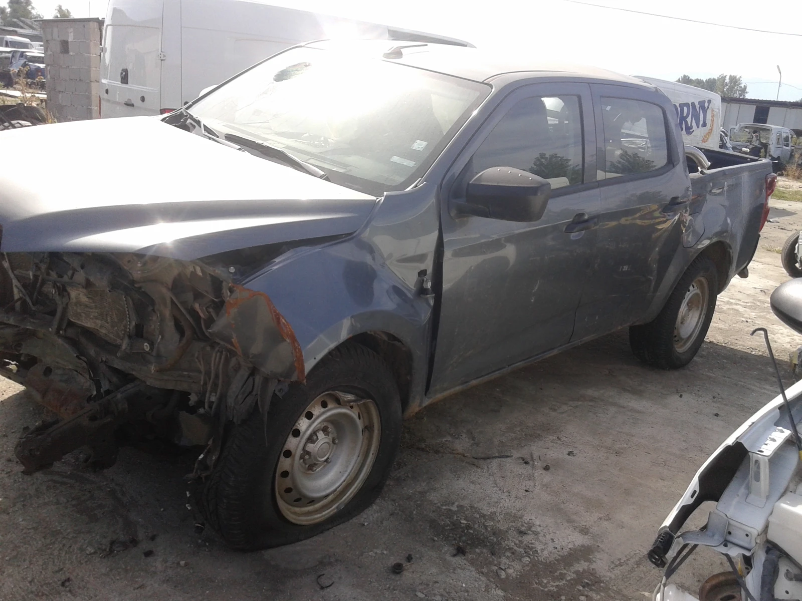 Isuzu D-max | Mobile.bg � ����������� 1