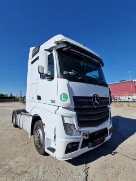     Mercedes-Benz Actros 1845