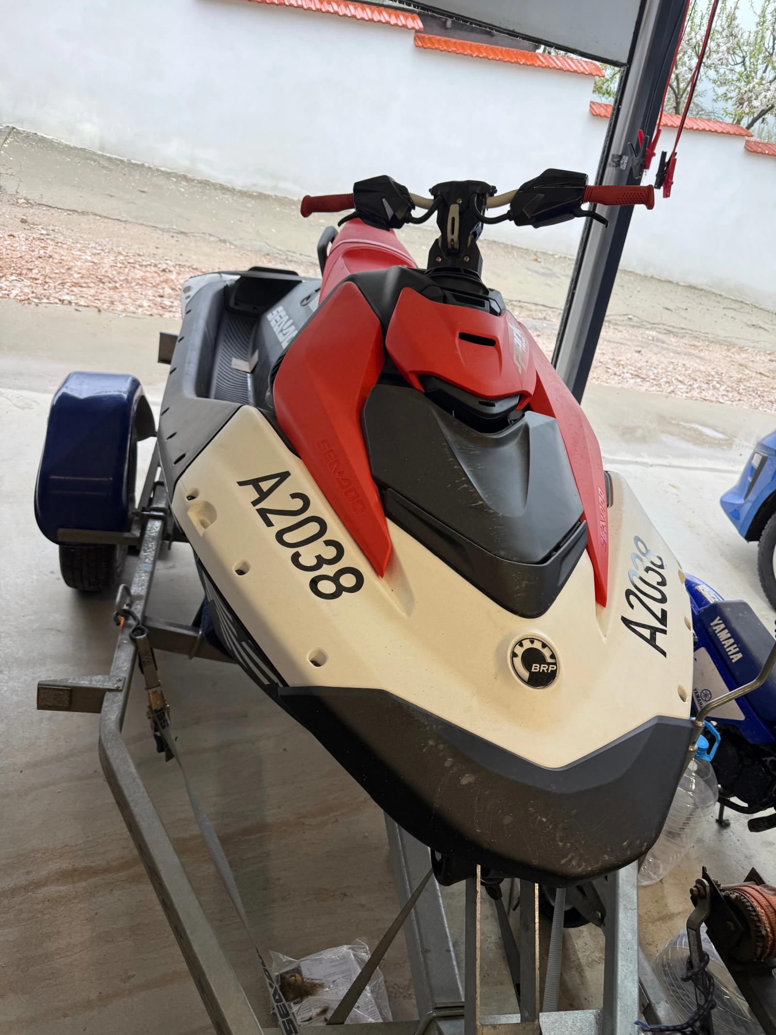 Джет Bombardier Sea Doo TRIXX, снимка 3 - Воден транспорт - 54366113