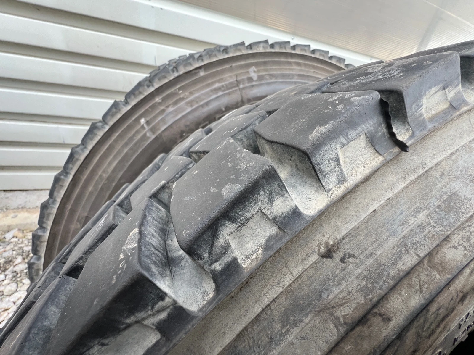  305/70R22.5 | Mobile.bg   5