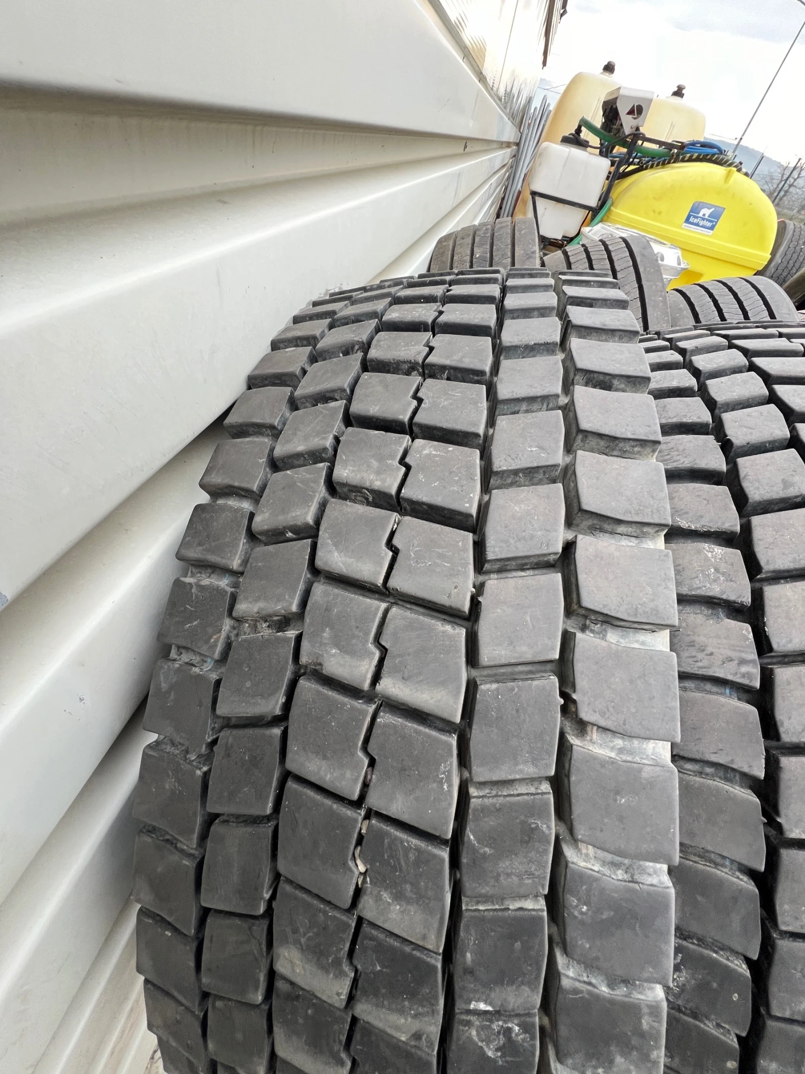  305/70R22.5 | Mobile.bg   2