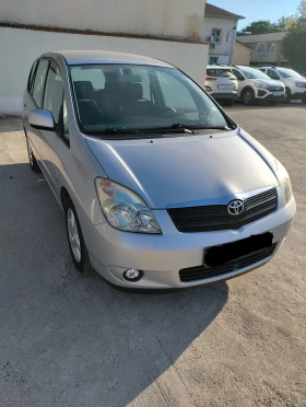 Toyota Corolla verso, снимка 3