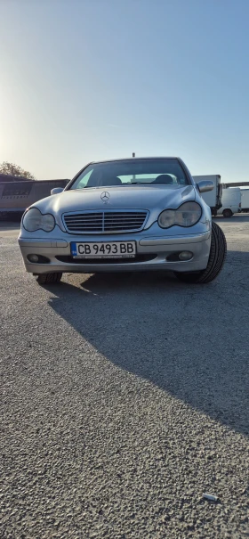 Mercedes-Benz C 200 KOMPRESSOR бензин/газ, снимка 3