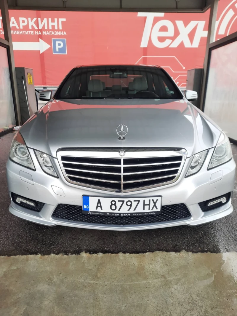 Mercedes-Benz E 500, снимка 1 - Автомобили и джипове - 48638964