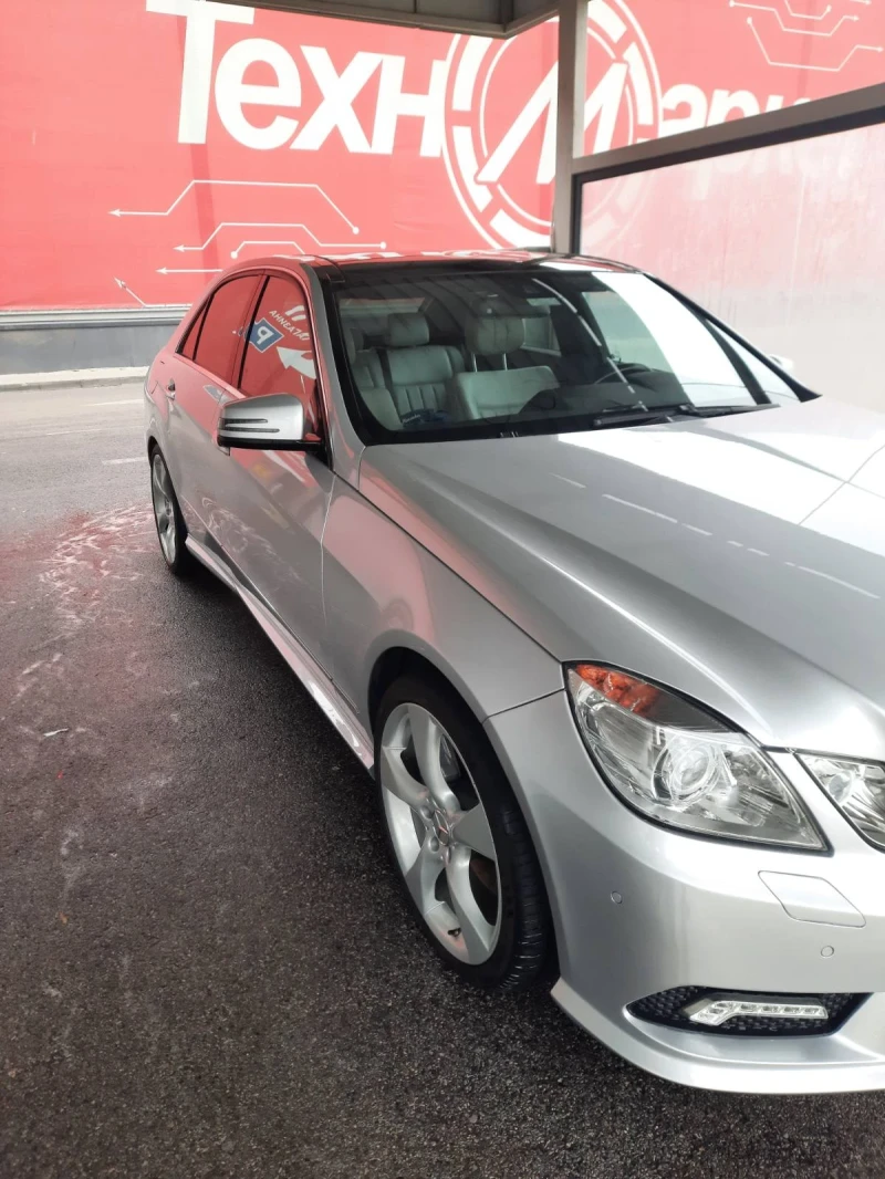 Mercedes-Benz E 500, снимка 2 - Автомобили и джипове - 48638964