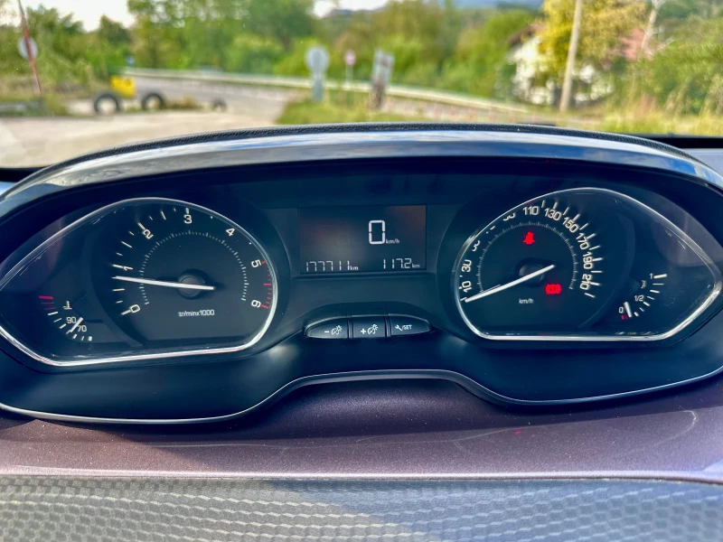 Peugeot 2008 1.4 HDi 177хил км Италия, снимка 12 - Автомобили и джипове - 51895070