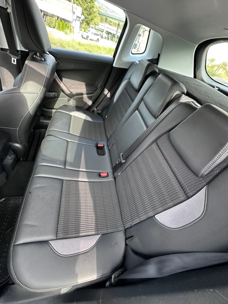 Peugeot 2008 1.4 HDi 177хил км Италия, снимка 8 - Автомобили и джипове - 51895070