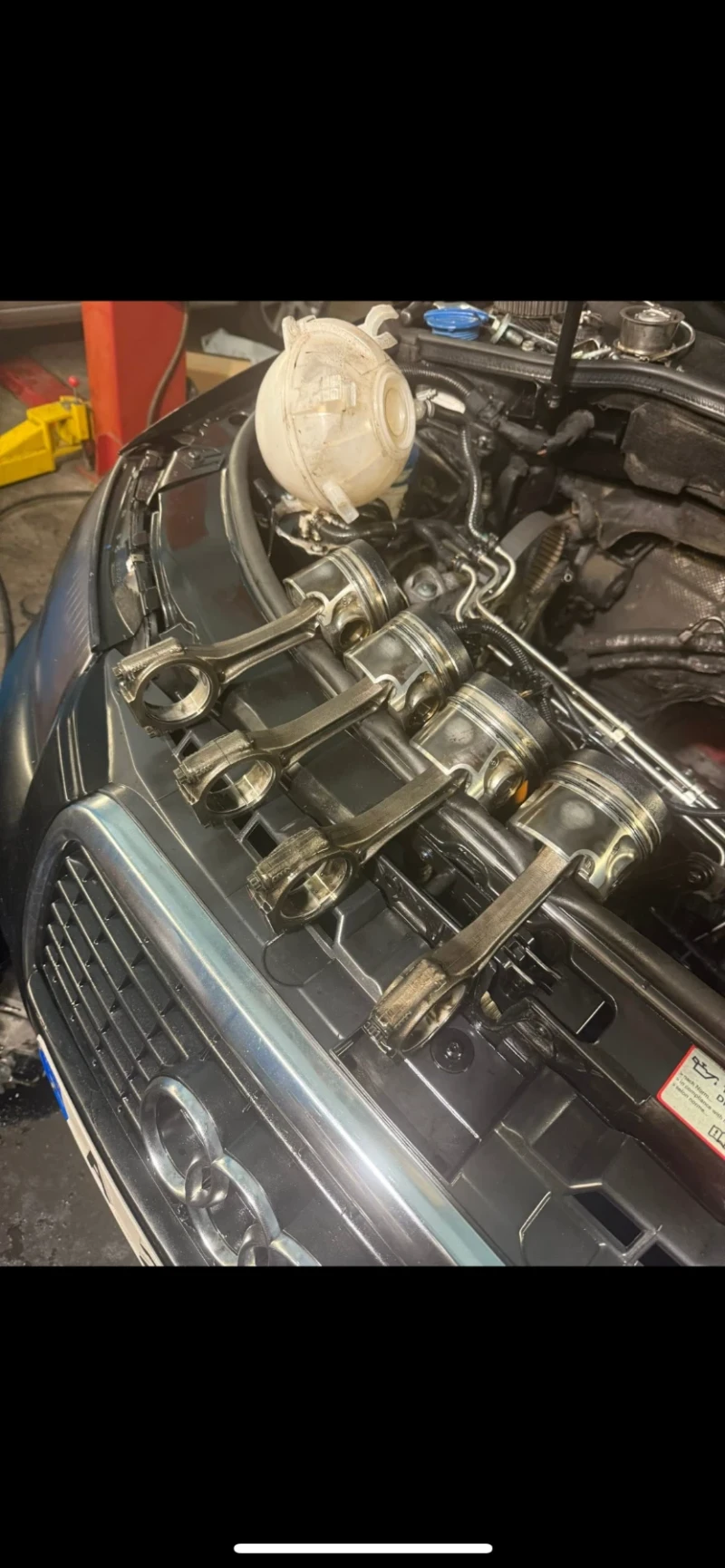 Audi A3 Здравейте продавам Ауди а3 8п  1.9 105 с бутала и , снимка 10 - Автомобили и джипове - 51933456