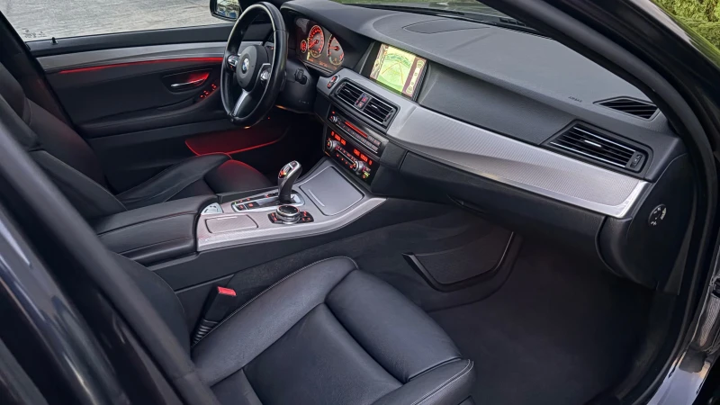 BMW 530 M-PACKET FACELIFT X-drive, снимка 13 - Автомобили и джипове - 52409479
