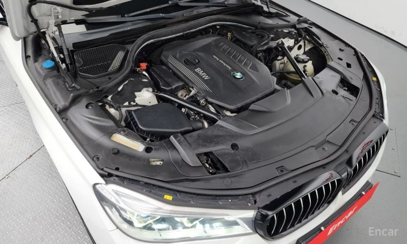 BMW 740, снимка 6 - Автомобили и джипове - 52892442