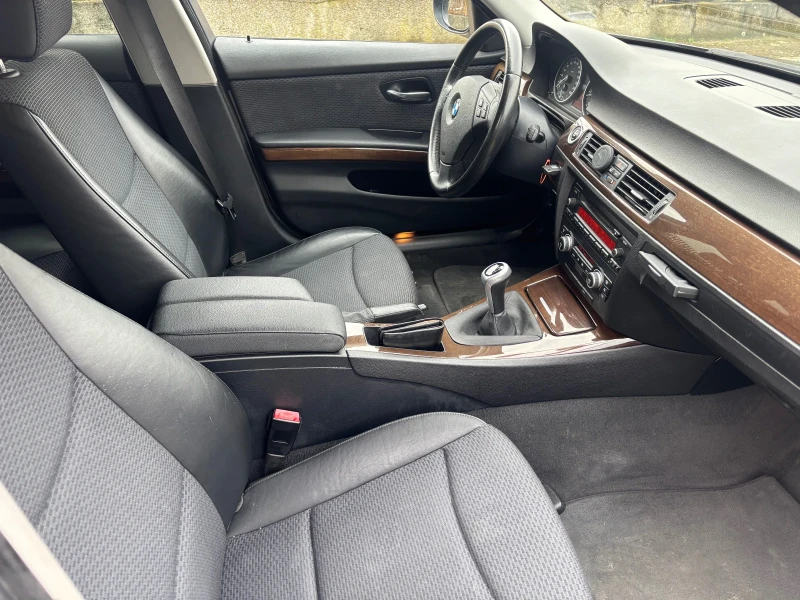 BMW 318, снимка 11 - Автомобили и джипове - 53302030