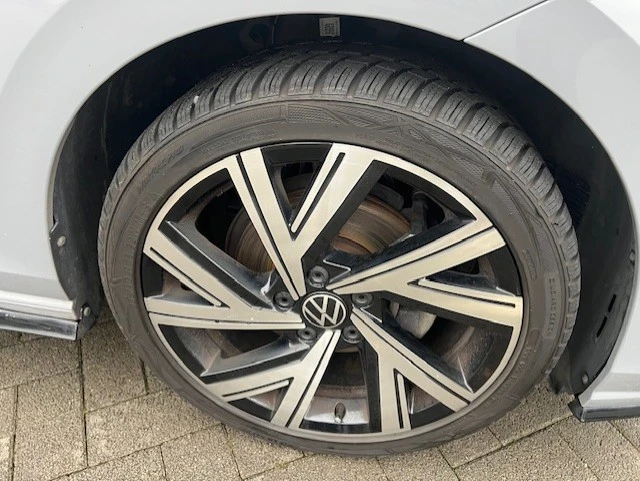 VW Golf R-Line, снимка 14 - Автомобили и джипове - 54593671