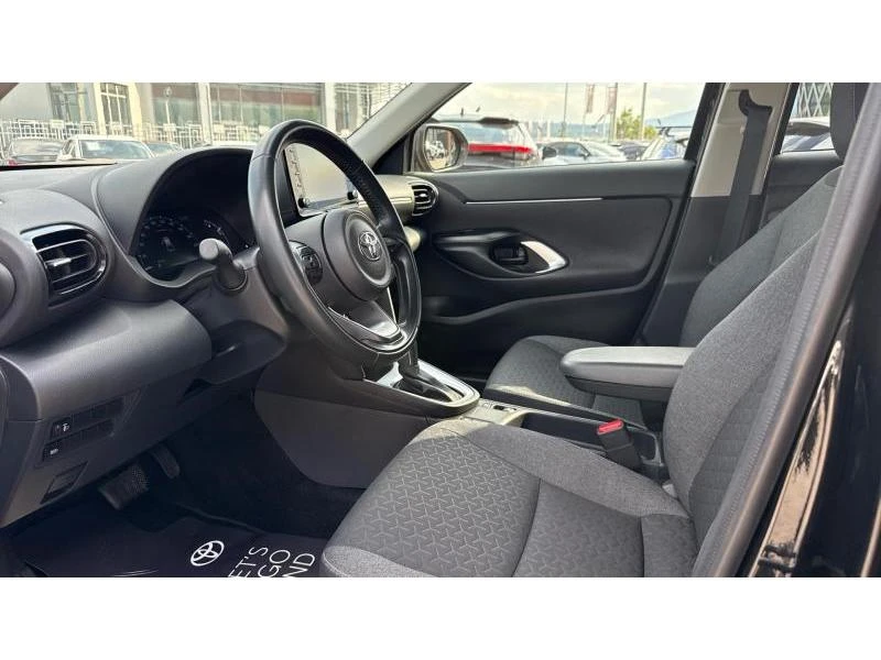 Toyota Yaris Cross 1.5HSD FANCY, снимка 12 - Автомобили и джипове - 55954041