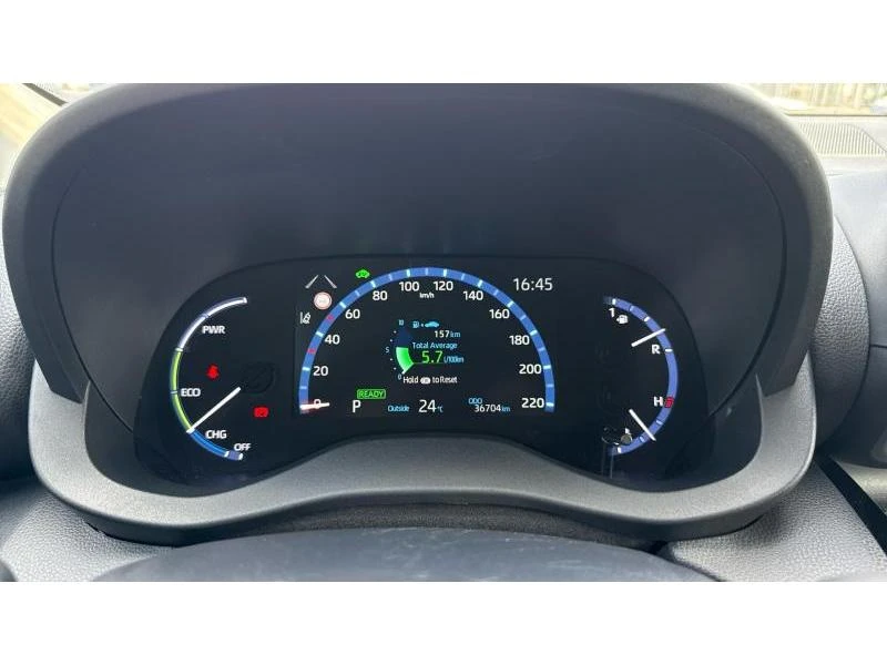 Toyota Yaris Cross 1.5HSD FANCY, снимка 14 - Автомобили и джипове - 55954041