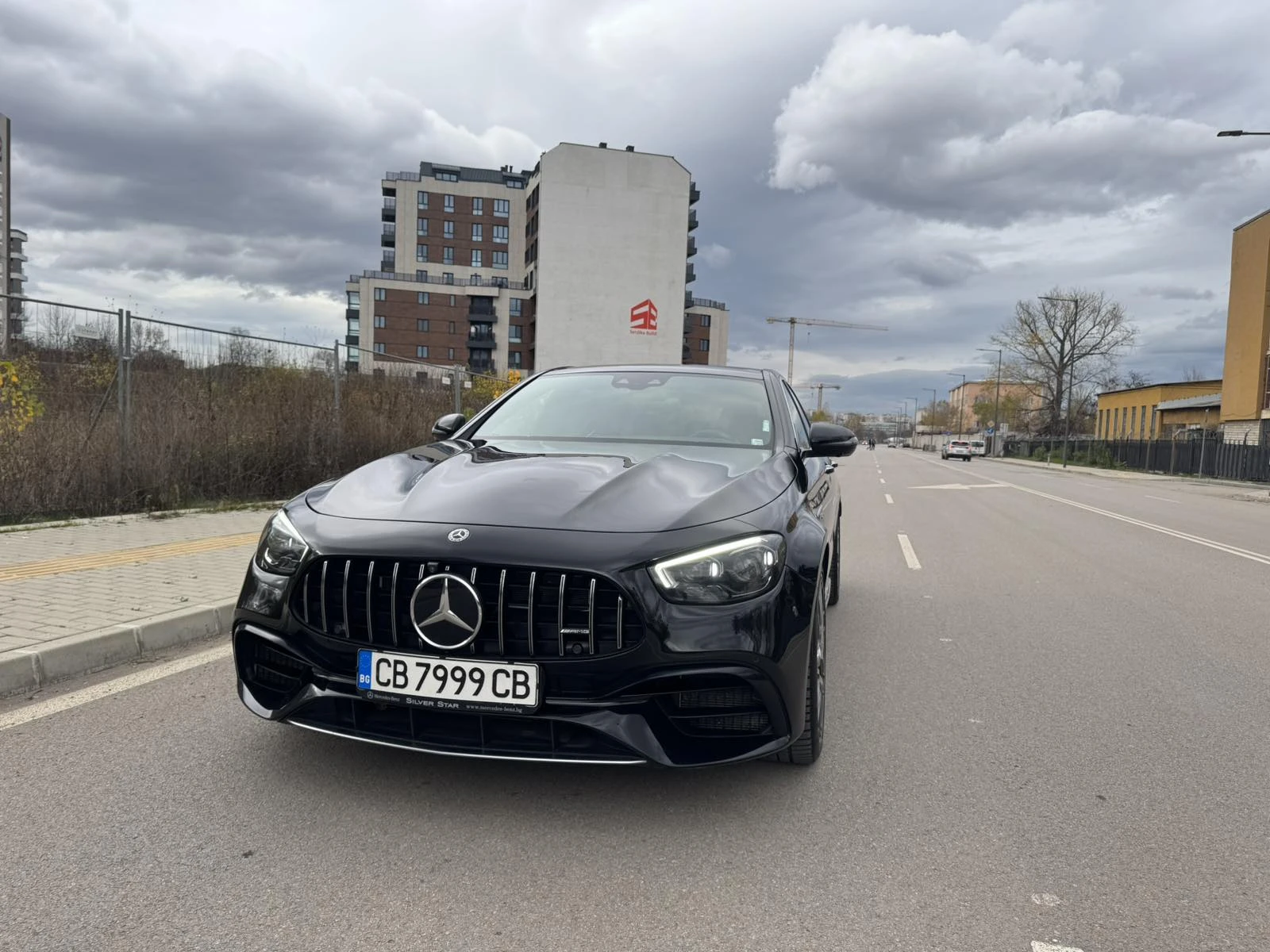 Mercedes-Benz E 63 AMG S, снимка 1