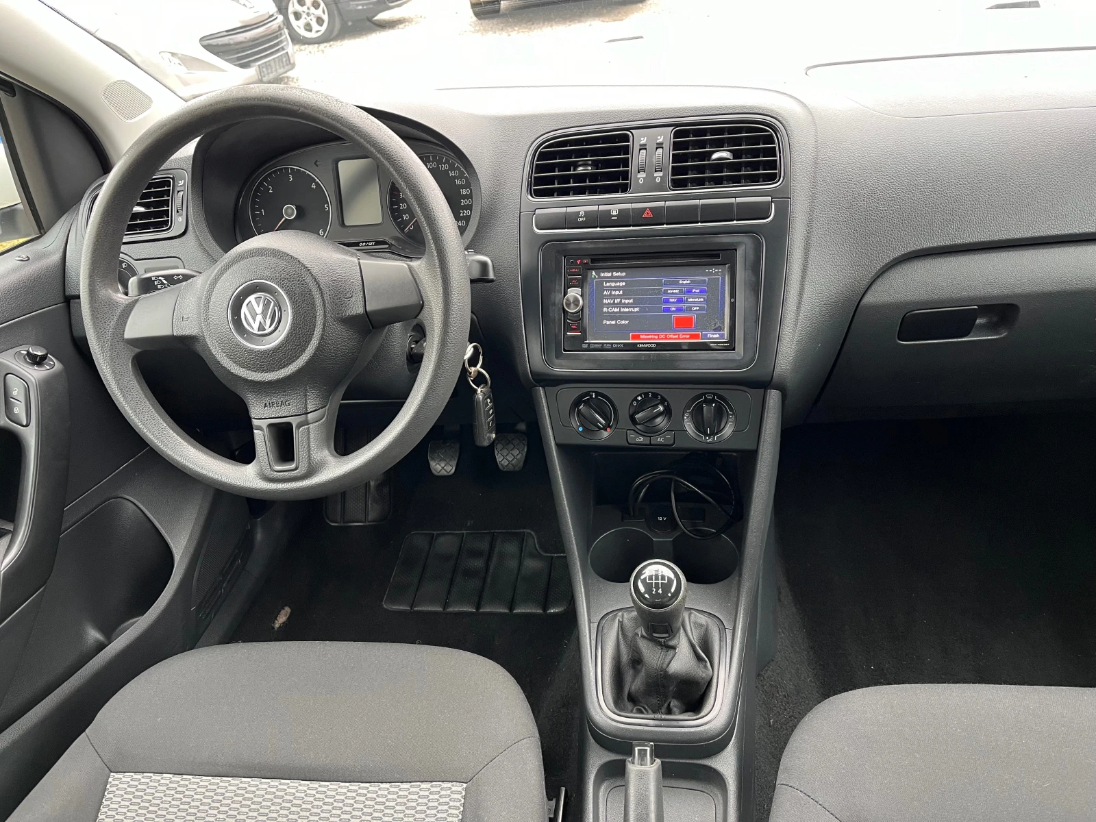 VW Polo 1.2TDI EURO 5B - изображение 9