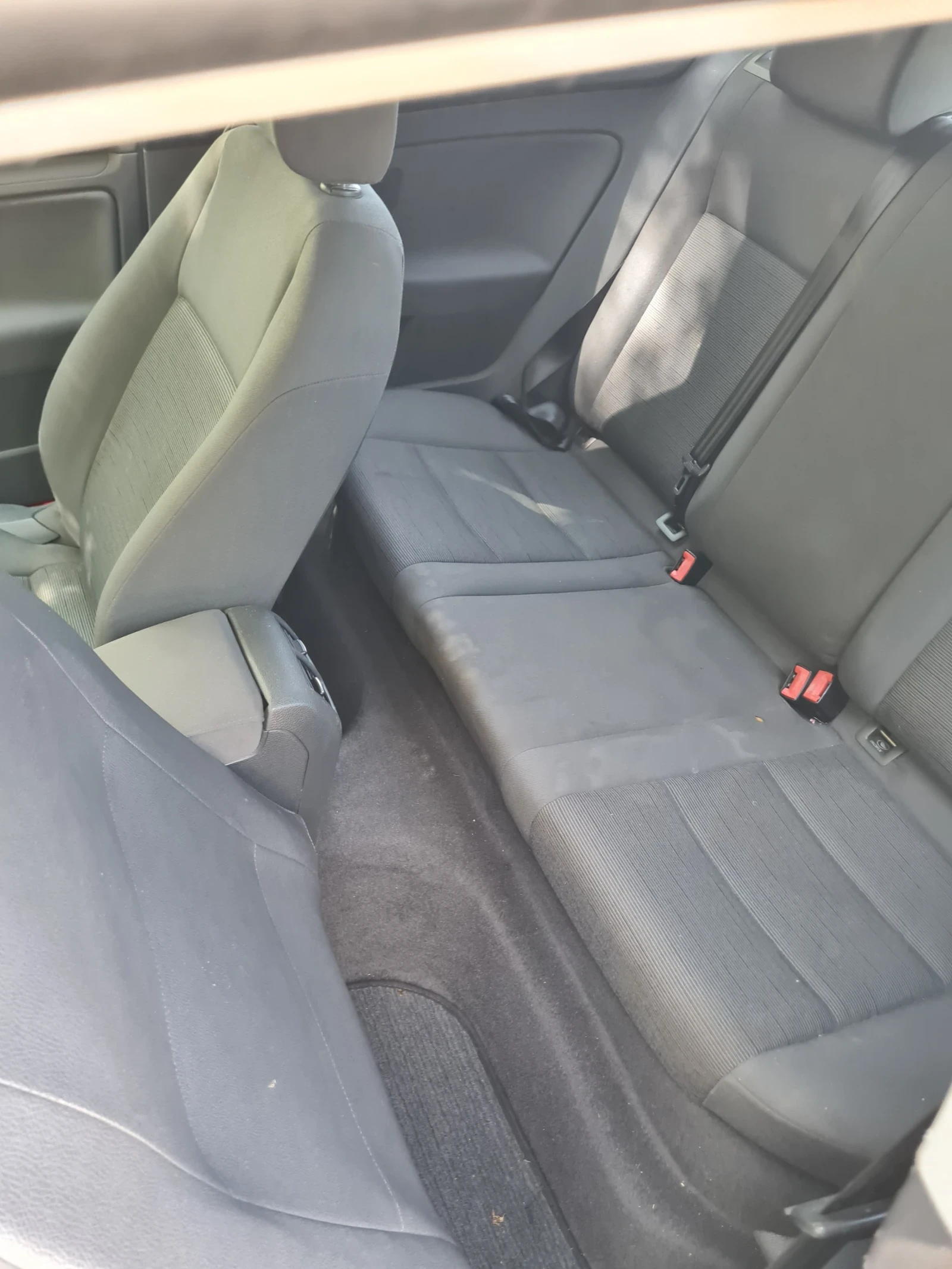 VW Golf 1.6куб.102к.с.2007г.  - изображение 6