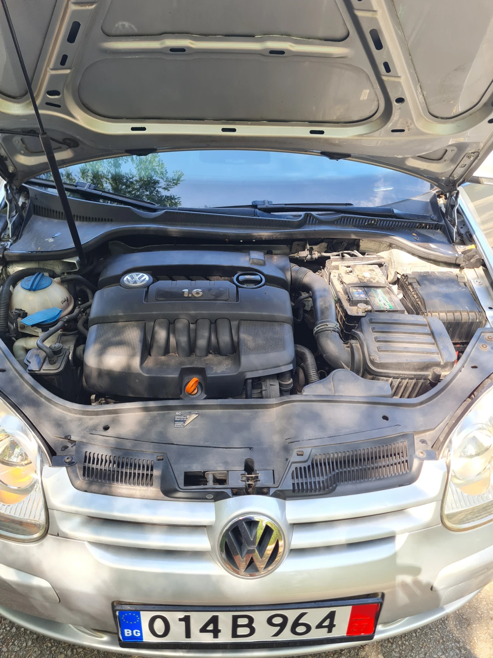 VW Golf 1.6куб.102к.с.2007г.  - изображение 10