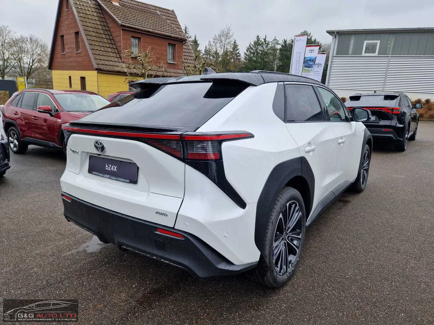 Toyota bZ4X BEV/218HP/LOUNGE/PANO/MEMO/JBL/360/LED/KLESS/526g - изображение 7