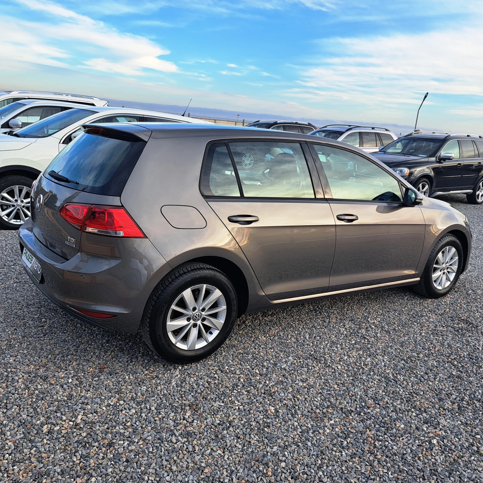 VW Golf VII* TDI* DSGAutomat* 179000Km* Отличен!*  - изображение 7