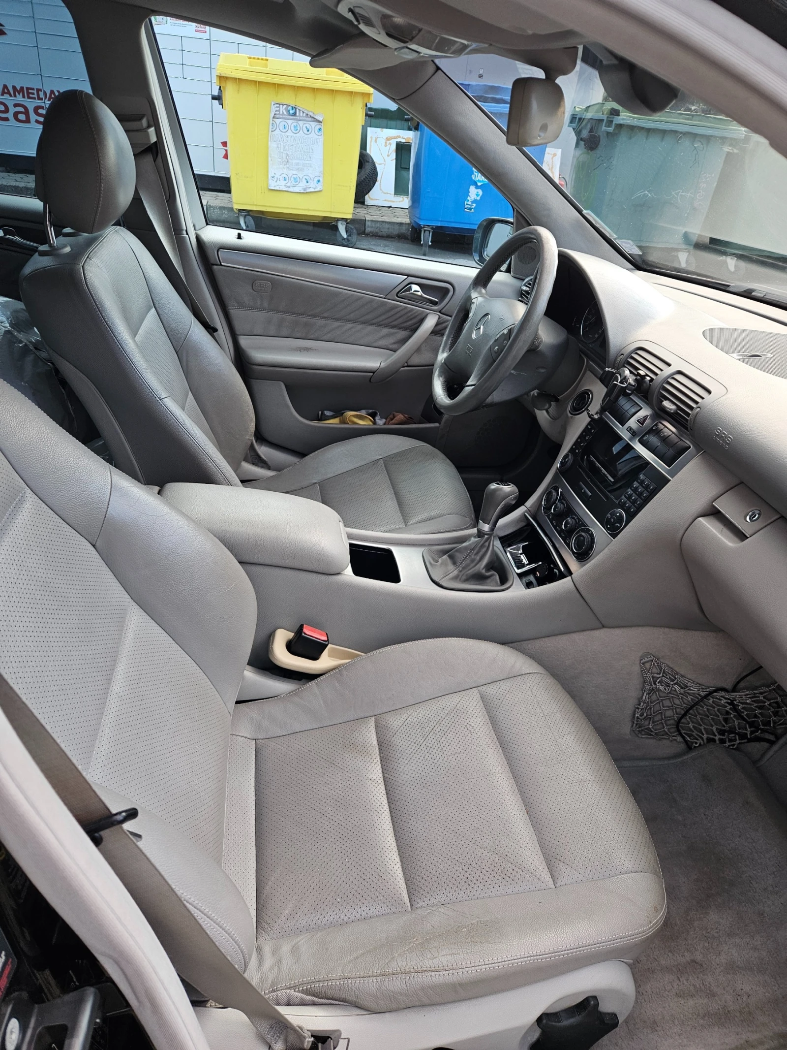 Mercedes-Benz C 220 AVANTGARDE, снимка 6 - Автомобили и джипове - 54098000