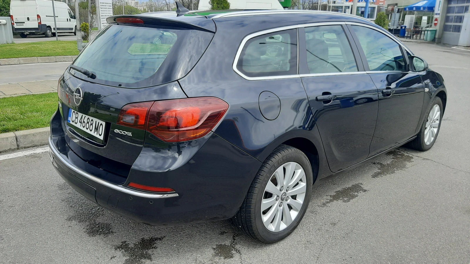 Opel Astra 2.0 CDTI   КАТО НОВА , снимка 4 - Автомобили и джипове - 54314369