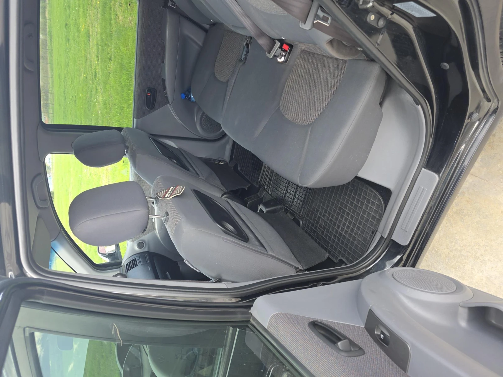 Hyundai Matrix 1.5 CRDI 82 kw, снимка 3 - Автомобили и джипове - 54331546