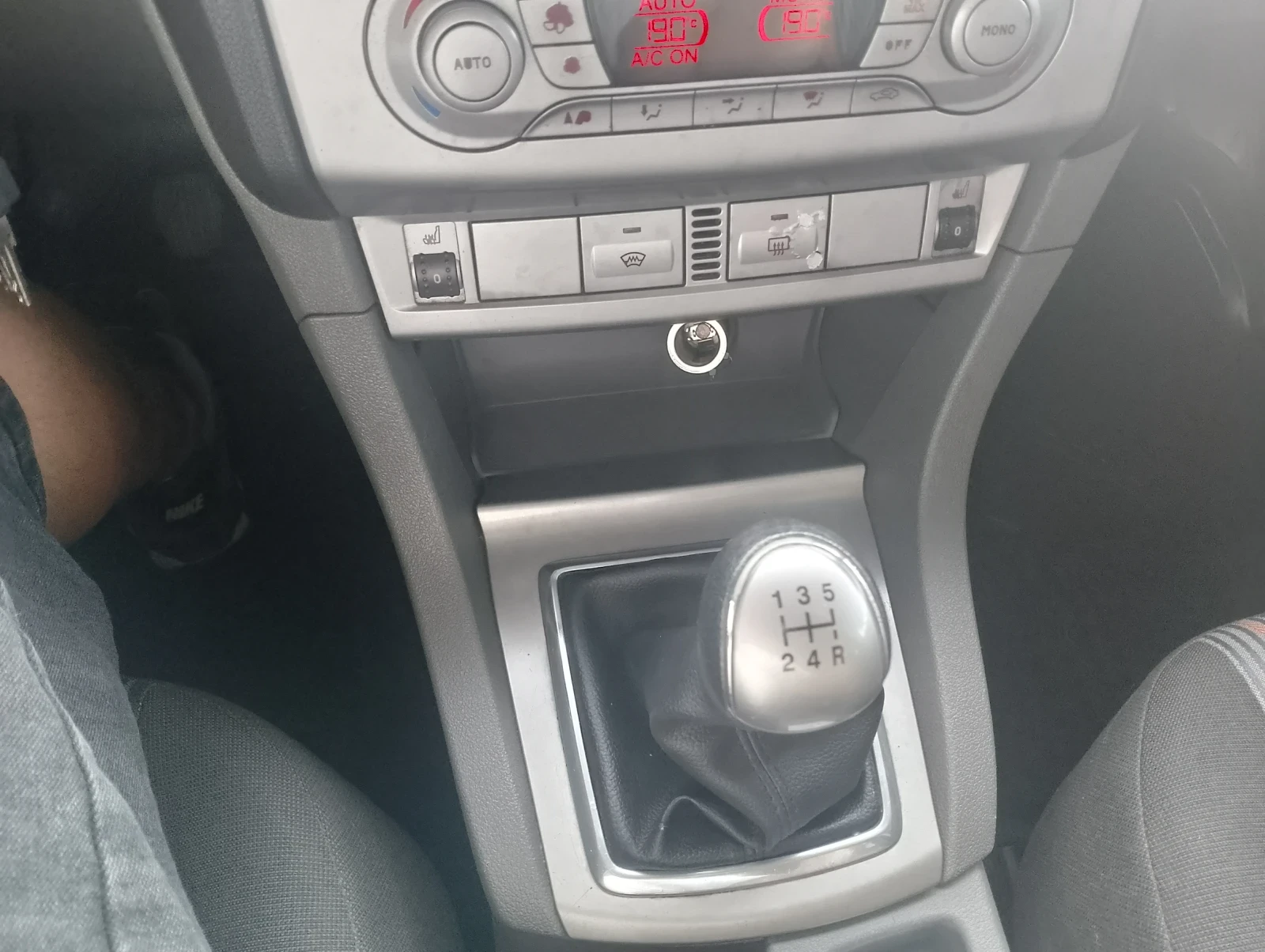 Ford Focus 1.6 tdci EcoSport , снимка 10 - Автомобили и джипове - 55015280