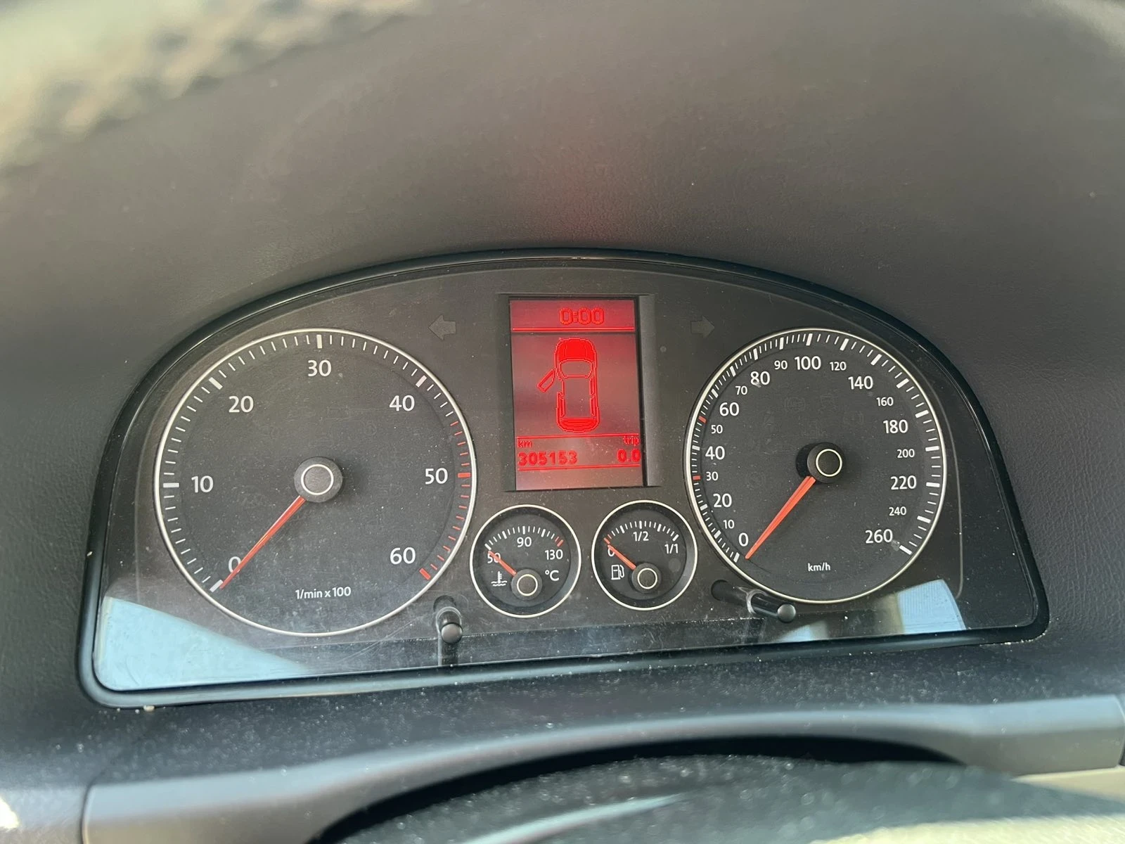 VW Touran Vw Touran 1.9 TDI 105коня фейс , снимка 10 - Автомобили и джипове - 55181918