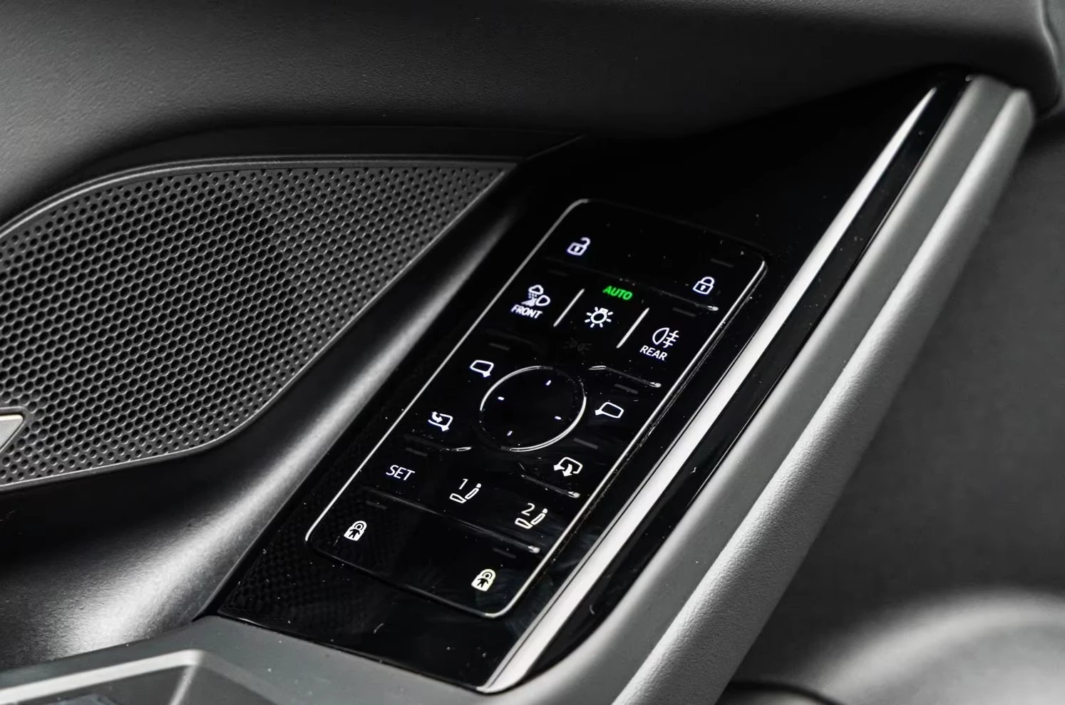 Audi A6 E-TRON / S-LINE / B&O / HUD / 360 / , снимка 9 - Автомобили и джипове - 55262295