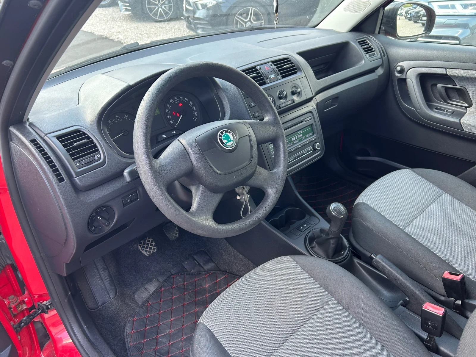 Skoda Fabia 1.2i* КЛИМАТИК, снимка 6 - Автомобили и джипове - 55563064