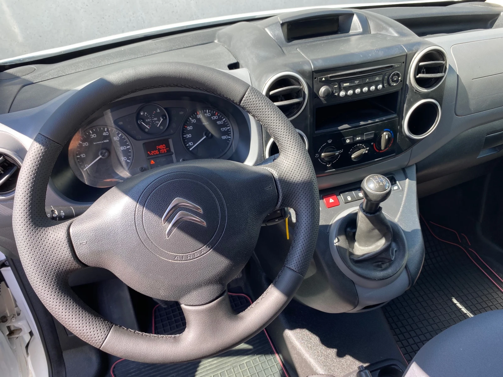 Citroen Berlingo 1.6 HDi - Пикап, снимка 10 - Автомобили и джипове - 55623529