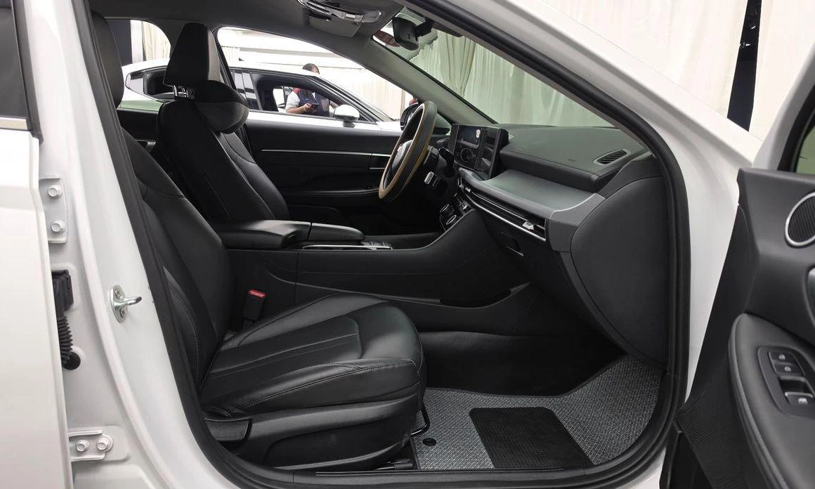 Hyundai Sonata 2.0 LPG Mobility  * koreiskikoli.bg * , снимка 11 - Автомобили и джипове - 55682945
