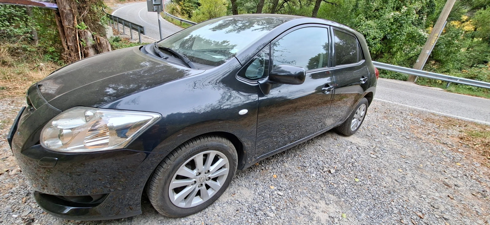 Toyota Auris, снимка 6 - Автомобили и джипове - 56467327