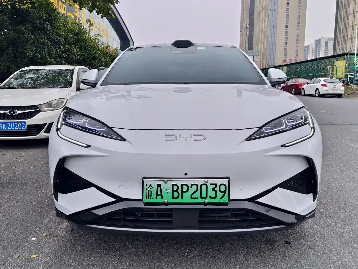 BYD Sealion 7  610 Smart Drive Edition, снимка 2 - Автомобили и джипове - 56646033