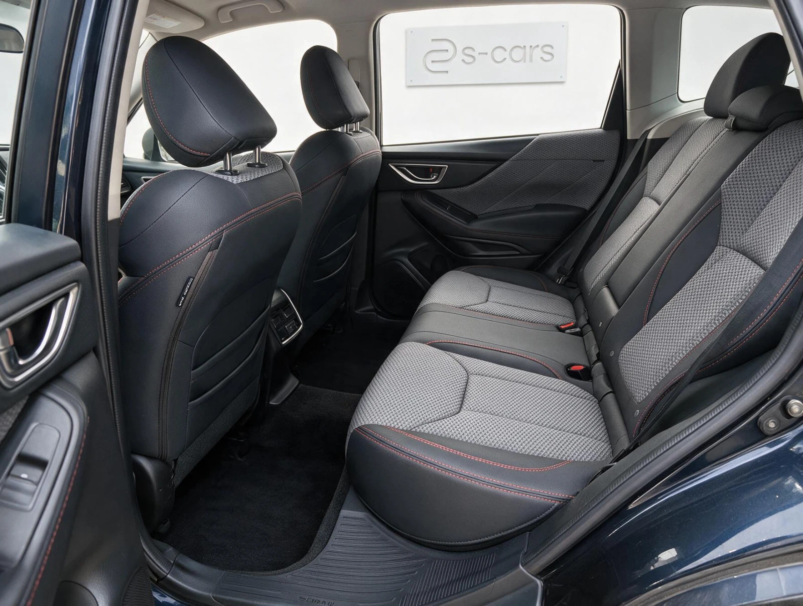 Subaru Forester 2.5 Sport, снимка 14 - Автомобили и джипове - 56683660